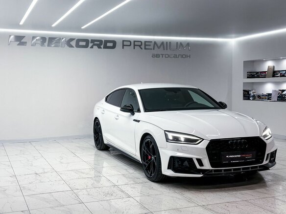 2019 Audi A5 II (F5), белый, 3150000 рублей - вид 1