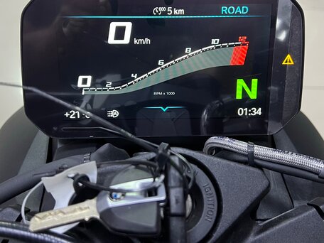 2025 BMW S 1000 R, чёрный, 2050000 рублей, вид 3