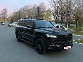 2023 Toyota Land Cruiser 300 Series, чёрный, 10400000 рублей, вид 5