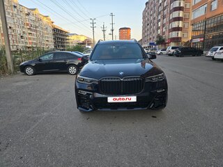2021 BMW X7 40i I (G07), чёрный, 8500000 рублей, вид 3