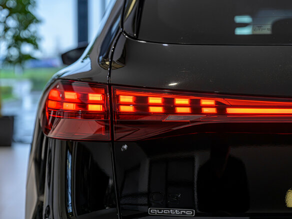 2026 Audi Q5 L III (GU), чёрный, 6890000 рублей - вид 22