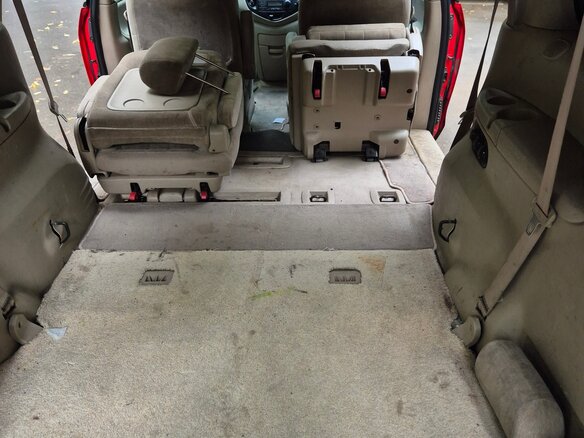 2001 Mazda MPV II (LW), красный, 485000 рублей - вид 19