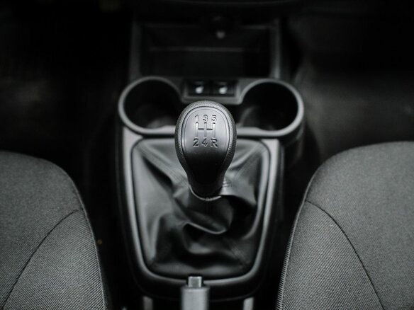 2023 Lada (ВАЗ) Granta I Рестайлинг, белый, 862000 рублей - вид 13