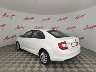 2019 Skoda Rapid I Рестайлинг, белый, 1199000 рублей, вид 3