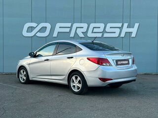 2015 Hyundai Solaris I Рестайлинг, серебристый, 1165000 рублей, вид 2