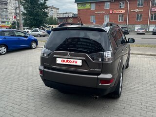 2011 Mitsubishi Outlander II Рестайлинг, коричневый, 1370000 рублей, вид 5