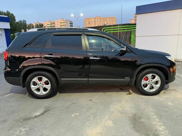 2013 Kia Sorento II Рестайлинг, чёрный, 1460000 рублей - вид 4