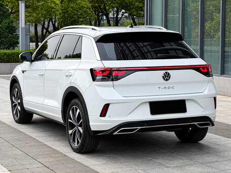 2023 Volkswagen T-Roc I (China Market) Рестайлинг, белый, 1890000 рублей, вид 4