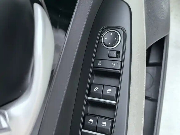 2023 Kia K3 II (China Market) Рестайлинг, белый, 1778000 рублей - вид 12