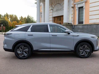 2024 Exeed RX (Yaoguang), серебристый, 3850000 рублей, вид 4