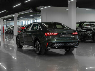 2026 Audi A3L 35 TFSI IV (8Y) Рестайлинг, зелёный, 4085000 рублей, вид 4