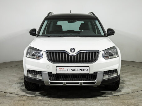 2016 Skoda Yeti I Рестайлинг, белый, 939700 рублей, вид 2