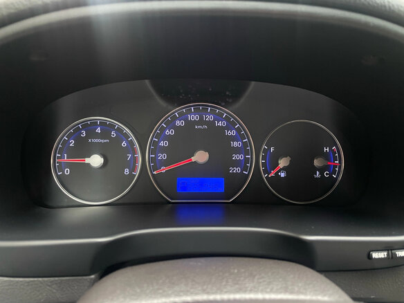2010 Hyundai Santa Fe II, чёрный, 1150000 рублей - вид 8