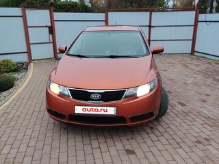 2011 Kia Cerato 6-speed II, оранжевый, 950000 рублей, вид 1