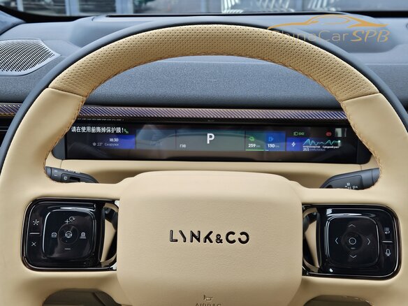 2026 Lynk & Co 900, чёрный - вид 22