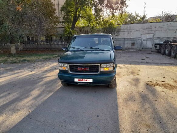 1997 GMC Safari II, зелёный, 850000 рублей