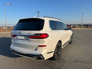 2021 BMW X7 40d I (G07), белый, 10000000 рублей, вид 4