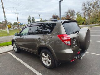 2010 Toyota RAV4 III (XA30) Рестайлинг, коричневый, 1750000 рублей, вид 3