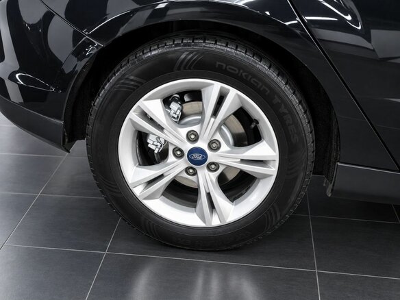 2012 Ford Focus III, чёрный, 849900 рублей - вид 8