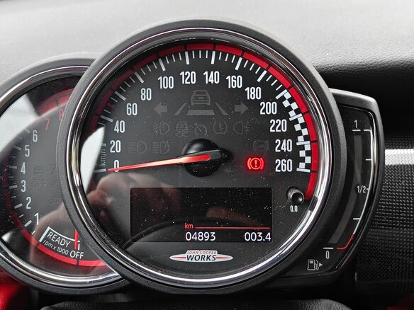 2018 Mini Hatch JCW III (F55/F56), серый, 5000000 рублей - вид 12