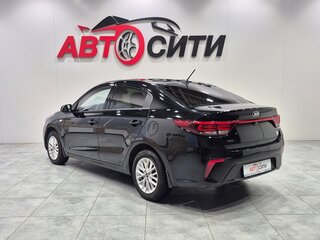 2019 Kia Rio IV, чёрный, 1395000 рублей, вид 5