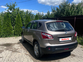 2013 Nissan Qashqai I Рестайлинг, коричневый, 1195000 рублей, вид 5