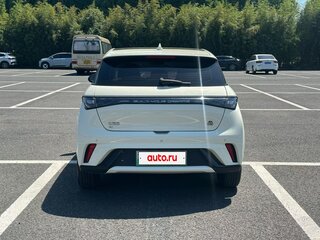 2025 BYD Dolphin 44.9 kWh I, бежевый, 1498000 рублей, вид 4
