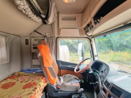 2017 Foton Auman BJ41xx, серебристый, 2800000 рублей, вид 2