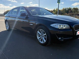 2013 BMW 5 серии Long 520Li VI (F10/F11/F07), чёрный, 1960000 рублей, вид 3