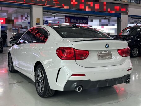 2023 BMW 1 серии 120i III (F52) Рестайлинг, белый, 1450000 рублей, вид 5