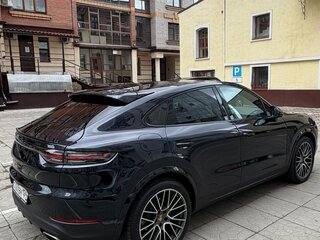 2020 Porsche Cayenne Coupé III, синий, 9500000 рублей, вид 3