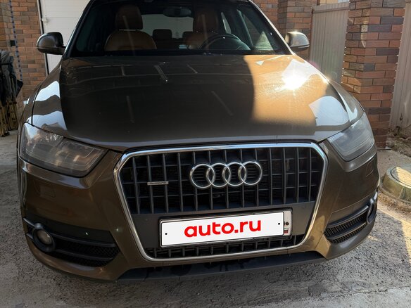 2011 Audi Q3 I (8U), коричневый