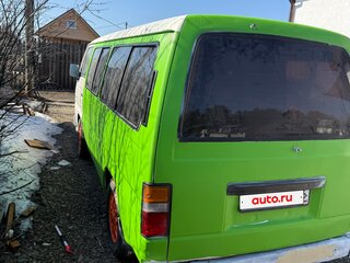 1997 Nissan Urvan III (E24), белый, 337000 рублей, вид 4