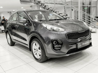 2018 Kia Sportage IV, серый, 1730000 рублей, вид 3