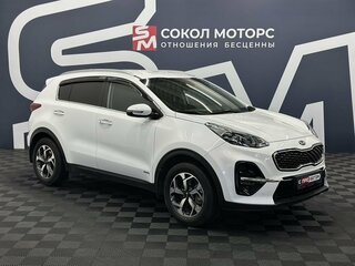 2018 Kia Sportage IV Рестайлинг, белый, 2499900 рублей, вид 1