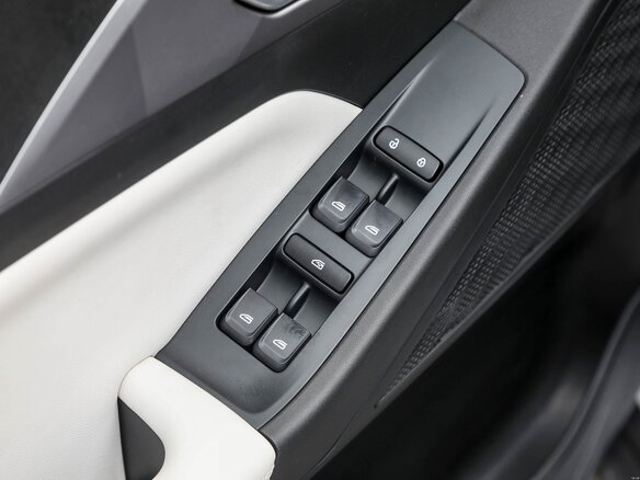 2026 Geely Geometry E 39.4 kWh, белый, 1957007 рублей - вид 22
