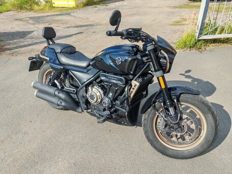 2025 Voge CU525, чёрный, 470000 рублей, вид 4