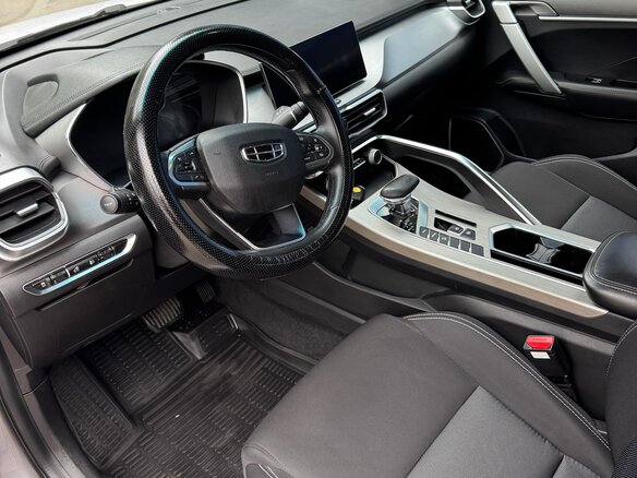 2022 Geely Coolray I, белый, 1000000 рублей - вид 4