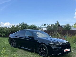 2020 BMW 7 серии 730d xDrive VI (G11/G12) Рестайлинг, чёрный, 4700000 рублей, вид 3