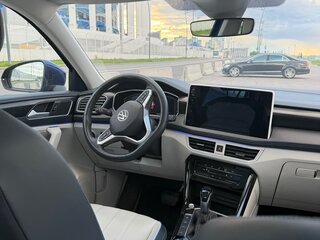 2022 Volkswagen Tayron GTE I, синий, 3250000 рублей, вид 4