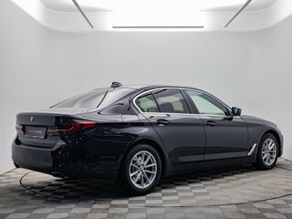 2020 BMW 5 серии 520i VII (G30/G31/G38) Рестайлинг, чёрный, 2940000 рублей, вид 5