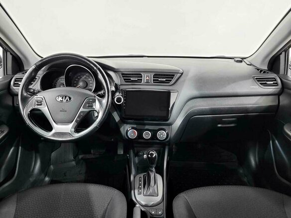 2015 Kia Rio III Рестайлинг, коричневый, 990000 рублей - вид 4