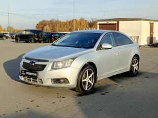 2011 Chevrolet Cruze I, серебристый, 565000 рублей, вид 1