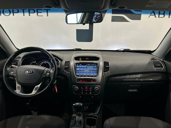 2018 Kia Sorento II Рестайлинг, белый - вид 14