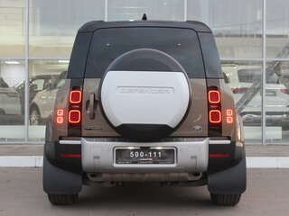 2020 Land Rover Defender 110 II, коричневый, 6645000 рублей, вид 4