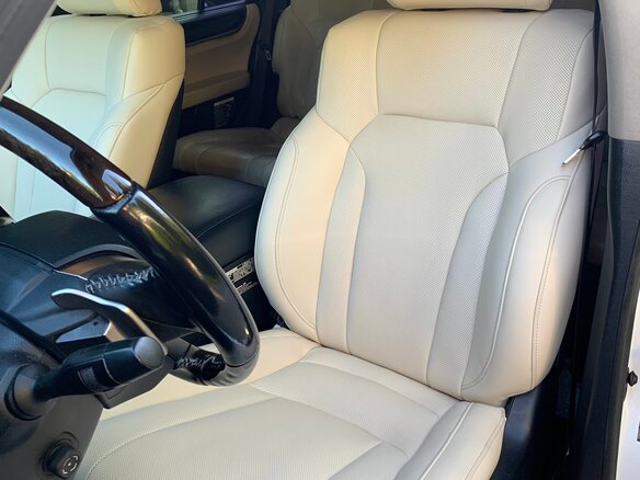 2016 Lexus LX 450d III Рестайлинг 2, белый, 5950000 рублей - вид 10