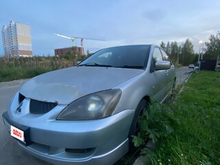 2003 Mitsubishi Lancer Cedia IX, серебристый, 210000 рублей, вид 1