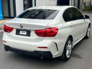 2022 BMW 1 серии 120i III (F52) Рестайлинг, белый, 1657000 рублей, вид 4