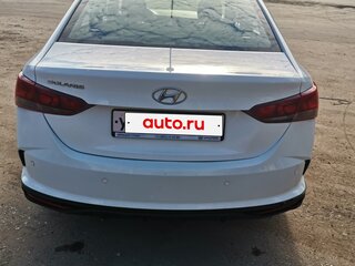 2020 Hyundai Solaris II Рестайлинг, белый, 890000 рублей, вид 4