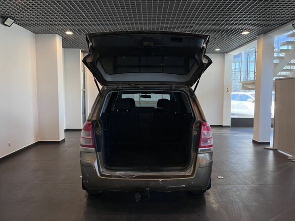 2013 Opel Zafira B Рестайлинг, бежевый, 430000 рублей - вид 35